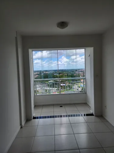 Alugo excelente apartamento no condomínio Alto dos Franceses 