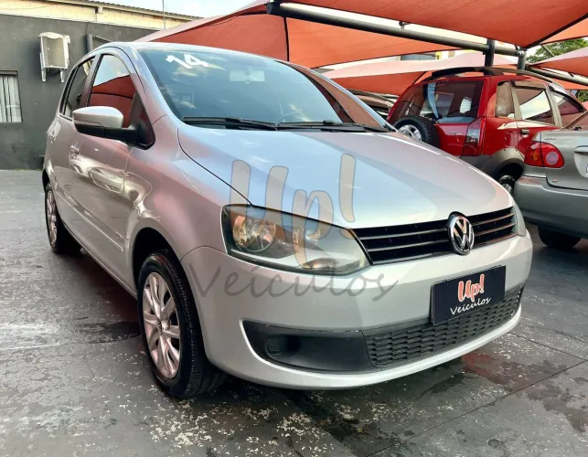 Volkswagen Fox 1.0 MI Total Flex 8V 5P 2014