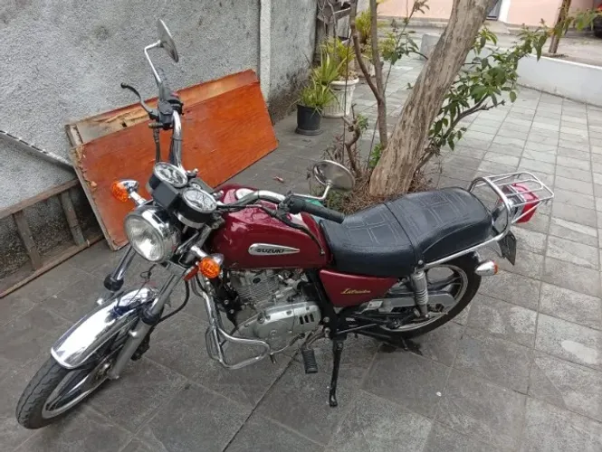 Suzuki intruder 125cc 2007