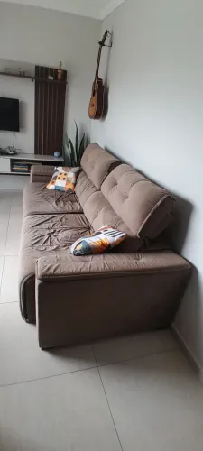 Sofá Grande Retrátil Usado