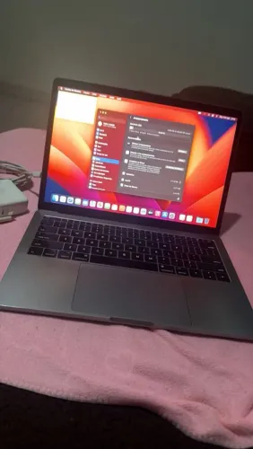 MacBook PRO