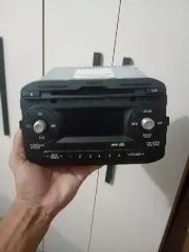 Rádio automotivo