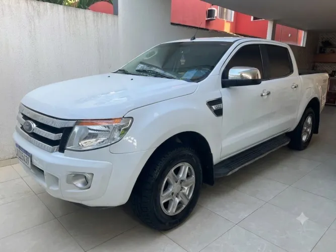 Ford Ranger XLT 3.2 20V 4X4 CD Diesel Aut. 2014