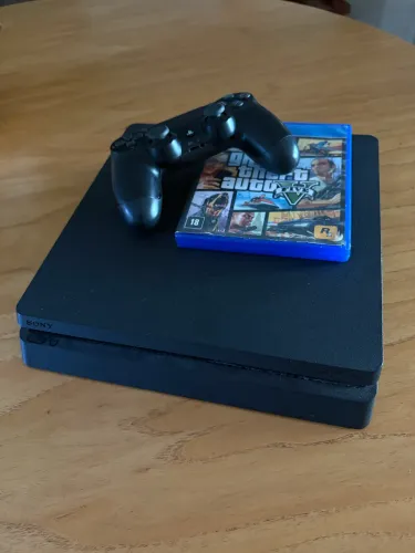 PS4 SLIM 1TB + controle e GTA V