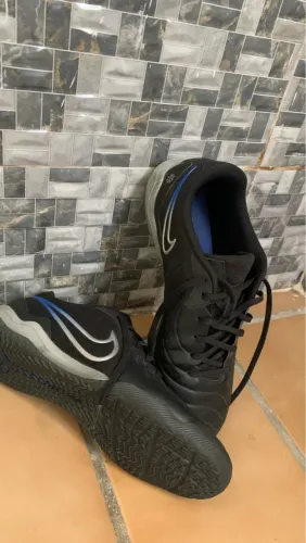 Chuteira Nike tiempo 43