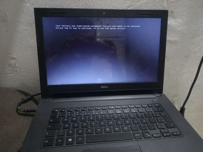 Notebook com defeito/conservado