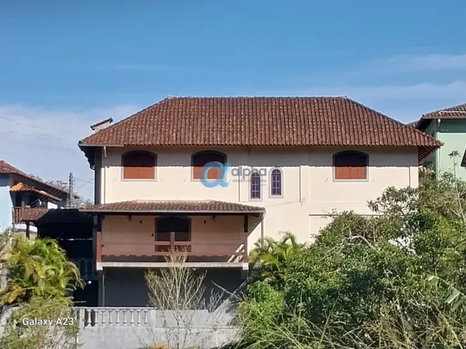 Excelente Casa em Condomínio para Locação - Alto da Serra - Petrópolis/RJ