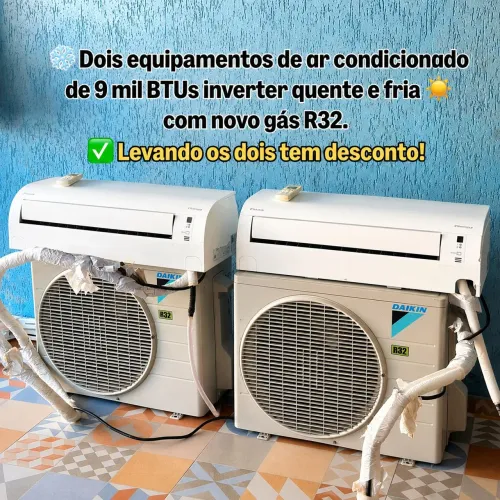 Dois equipamentos de ar condicionado Daikin