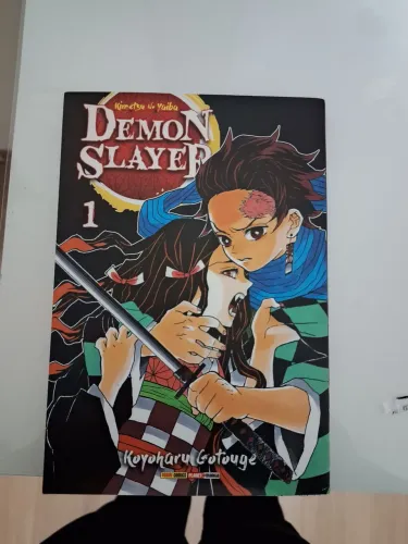 Combo Mangás Demon Slayer - Volumes 1 e 2 (Panini) - Semi-novo / Lacrado