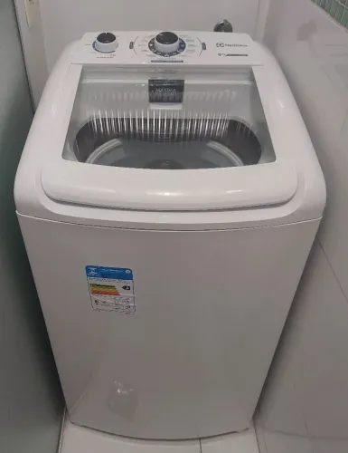 Maquina de lavar 9kg Electrolux 