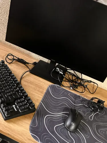 Kit gamer(mouse,teclado,mousepad, monitor SAMSUNG 100hz 27 polegadas 