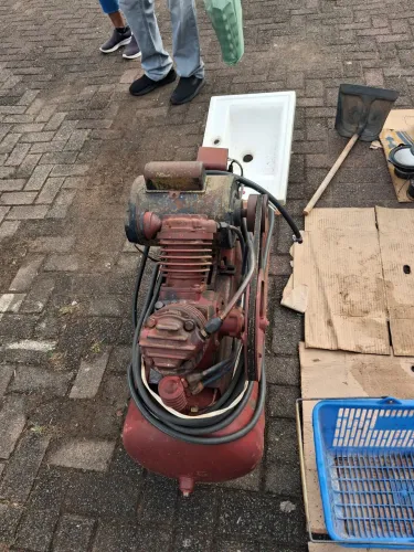 Vende compressor motivo viagem 