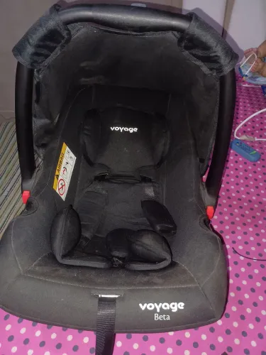 Bebê conforto semi novo