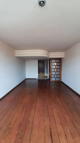 Apartamento com 3 dormitórios para alugar, 150 m² por R$ 2.507,37/mês - Centro - Uberaba/M