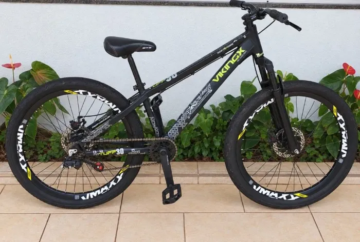 Bicicleta VikingX Tuff 30 Aro 26 - Vzan Vamaxx DH - Single Speed