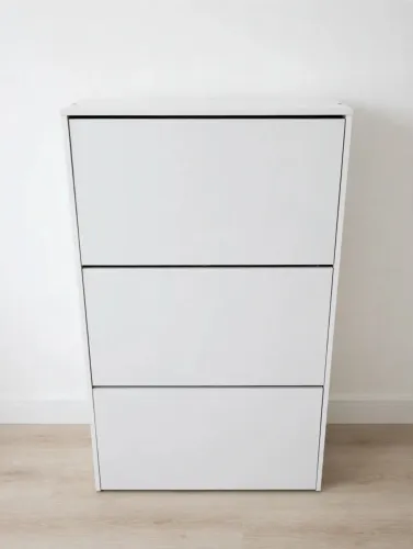  Sapateira basculante 3 portas branca - para 18 pares. Condição nova.