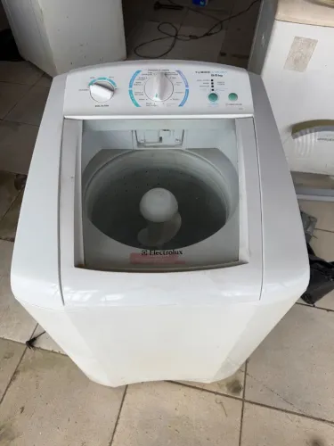 Máquina de lavar 9kg Electrolux