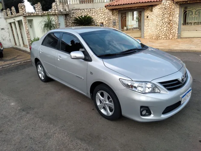 Toyota Corolla XEI 2.0 Flex 16V Aut. 2014