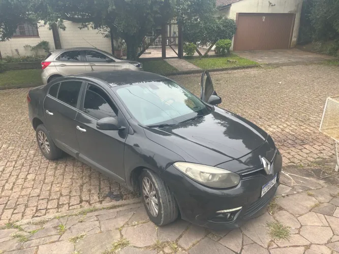 Renault Fluence Sed. Dynamique 2.0 16V Flex Aut. 2015