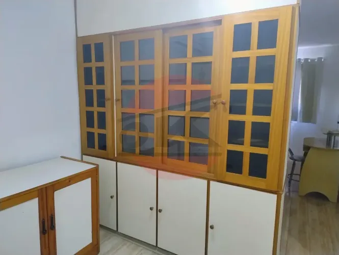 Excelente Kitnet a 1 quadra do metrô São Joaquim