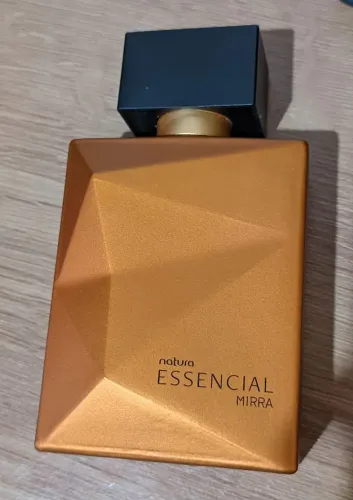 Perfume essencial mirra masculino 