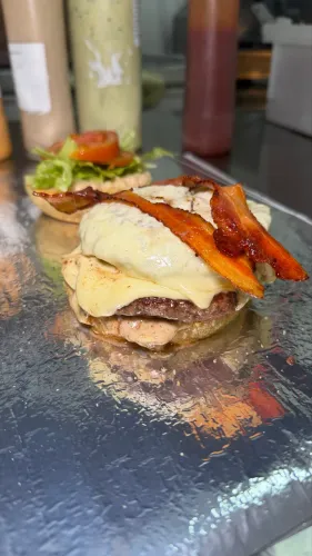 Auxiliar de cozinha - noturno