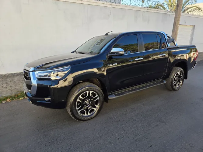 Toyota Hilux CD SRX 4X4 2.8 TDI 16V Diesel Aut. 2022