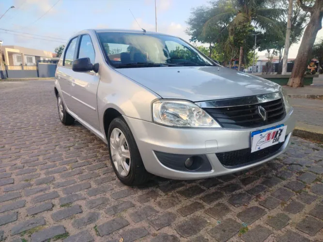Renault Logan Expression Hi-flex 1.6 8V 4P 2012