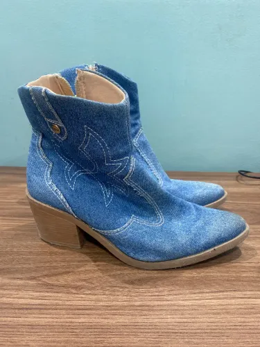 Bota Jeans