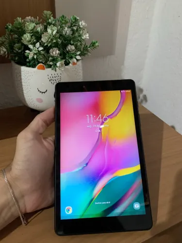 Samsung Tablet A8