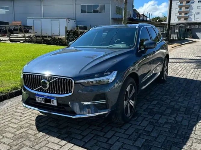 Volvo XC-60 T-8 Plus 2.0 AWD (híbrido) 2023