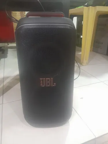 Caixa de som jBL 120 box novinha