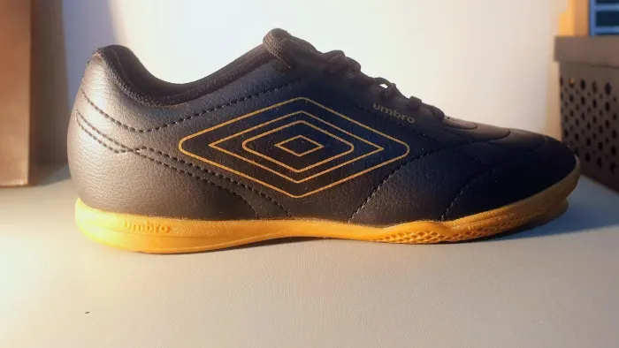 Chuteira Futsal Umbro Class Footballer