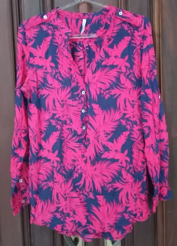 blusa feminina tamanho p desapego usada marfinno rosa com azul