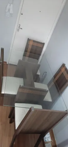 Mesa de Vidro