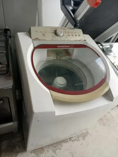 Máquina de lavar Brastemp