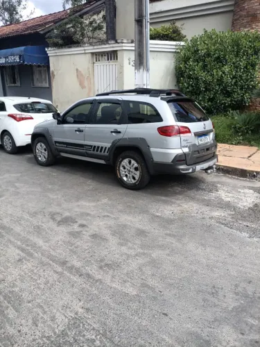 Fiat Palio Week. Adv/adv Tryon 1.8 MPI Flex 2011