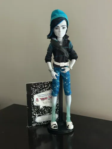 Monster high invisibilly