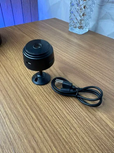 Mini câmera wi-fi nova