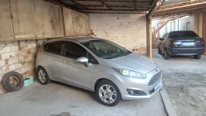 Ford Fiesta 1.5 16V Flex Mec. 5P 2014