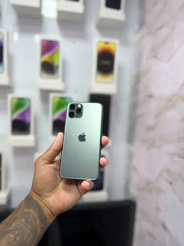 IPHONE 11 PRO 64GB VERDE<br>R$ 1.399,00