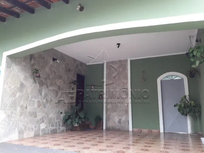 CASA TERREA 3 QUARTOS SENDO 1 SUITE EUROPA
