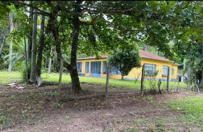 EXCELENTE FAZENDA A VENDA EM AVARÉ - SP ?? Dupla Aptidão: Agricultura e Pecuária Área Tota