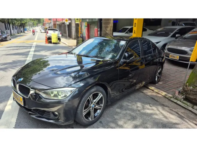 BMW 320I A 2.0 Turbo/activeflex 16V 184cv 4P 2015