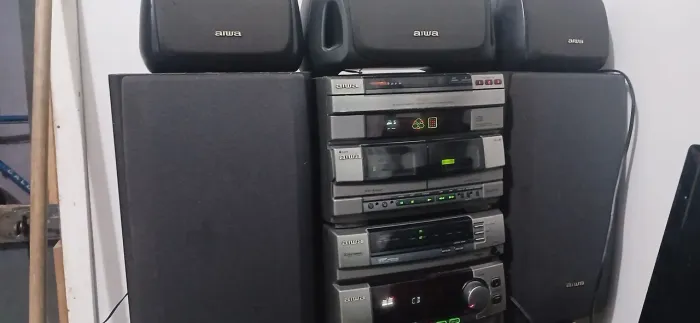 Som aiwa raridade para retirar em maos 