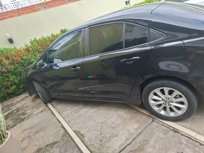 Toyota Corolla GLI 2.0 16V Flex Aut. 2021