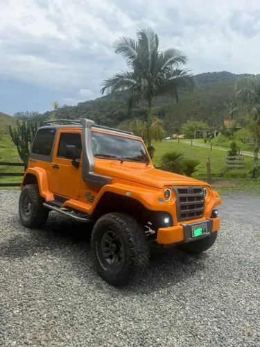 Troller T-4 4X4 3.2 TGV TDI Cap. Rígida Diesel 2013