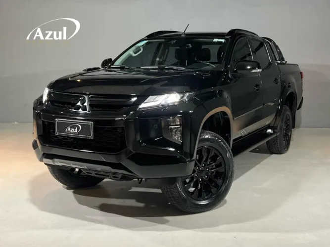 Mitsubishi L200 Tri. S.urban HPE-S 2.4 4X4 Die. AUT 2025