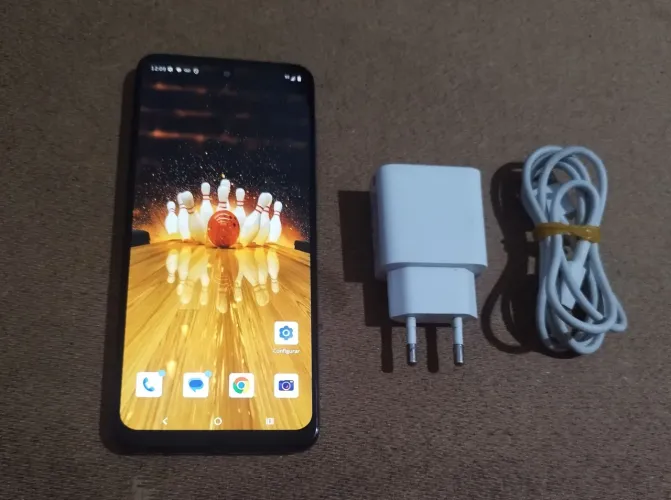 Motorola Moto G54 256 GB 16 GB de ram 599 reais aceito cartão de crédito com acréscimo