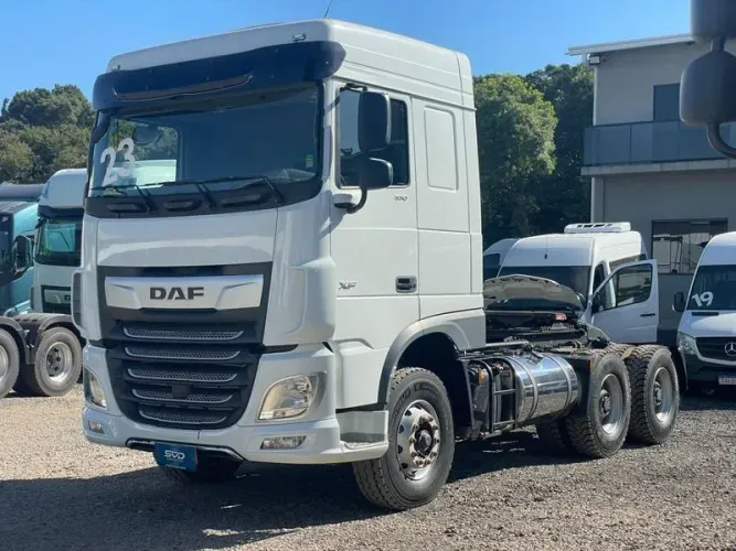 DAF XF 530 6X4 ANO 2023 OFF ROAD - COM 254 MIL KM - COM CUBO REDUTOR - FORA DE ESTRADA